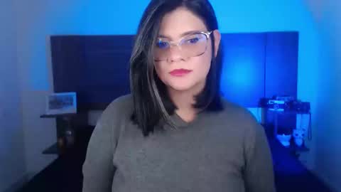 daniellerain online show from 03.08.25