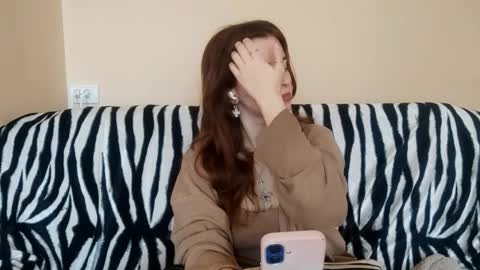 Mia online show from 04.05.26