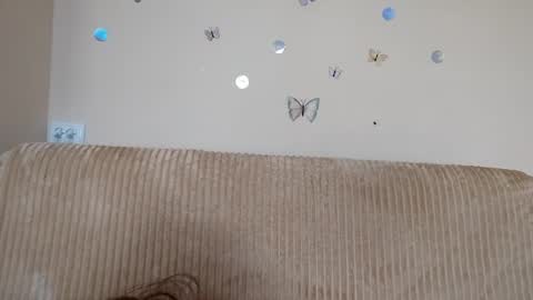 Snapshot of daniellevaulet chatting on 05.28.26 Mia online show from 05.28.26