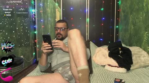 Snapshot of danielocool chatting on 12.29.24 DanieloCool online show from 12.29.24