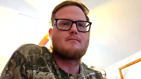 Snapshot of danielp_mod_cb chatting on 03.23.26 Daniel y. online show from 03.23.26