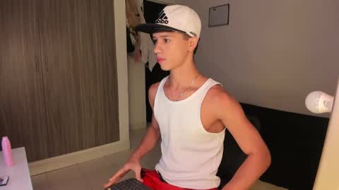 Daniels Cruz online show from 12.01.24