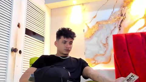 Dani online show from 11.25.25