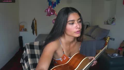 danalle .. online show from 01.09.26