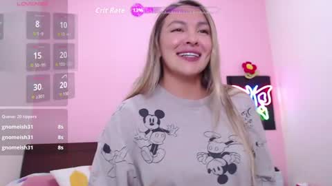 Snapshot of danika_bellaa chatting on 06.18.26 K A R O L online show from 06.18.26