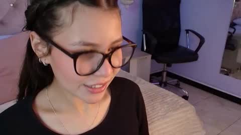 Snapshot of danika_x chatting on 06.15.26 Danika online show from 06.15.26