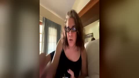 Dani online show from 06.16.26