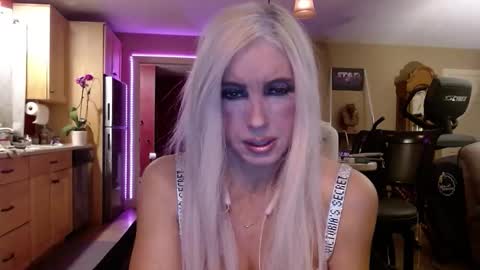 DanikaWhite69 online show from 01.15.26