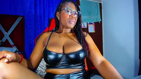 danisabrownn online show from 04.10.26