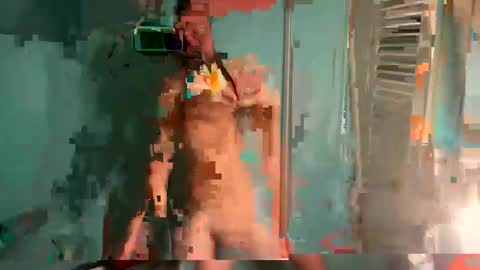 ZyRaMaxx online show from 02.20.25