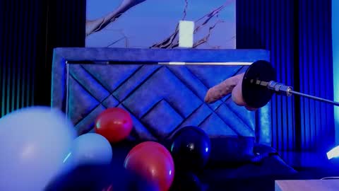 Dani whatson online show from 10.26.25