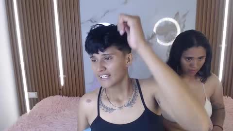 Danniela y Victoria online show from 03.18.26