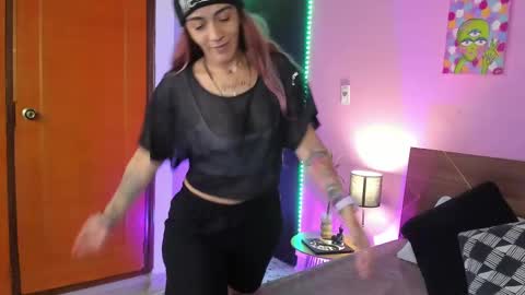 Dannacastle online show from 02.09.25