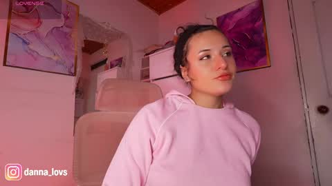 Danna Lovs online show from 05.16.26