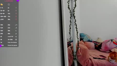 Snapshot of danna_rhodesx chatting on 11.24.25 Danna Rhodes online show from 11.24.25