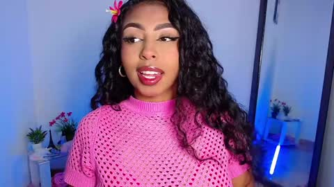 Snapshot of danna_schmidt23 chatting on 01.13.25 Danna online show from 01.13.25