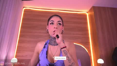 Danna Berlin  online show from 02.10.26