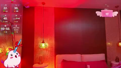 Snapshot of dannadoll69 chatting on 10.24.25 Dannamunoz130 online show from 10.24.25