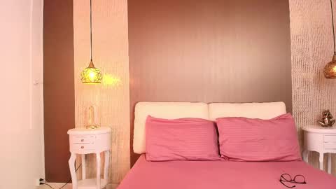 Snapshot of dannadoll69 chatting on 11.26.25 Dannamunoz130 online show from 11.26.25