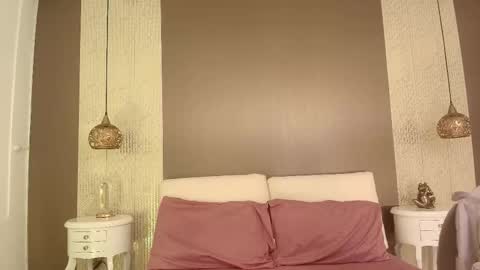 Snapshot of dannadoll69 chatting on 12.15.25 Dannamunoz130 online show from 12.15.25