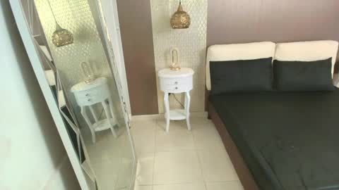 Snapshot of dannadoll69 chatting on 12.19.25 Dannamunoz130 online show from 12.19.25