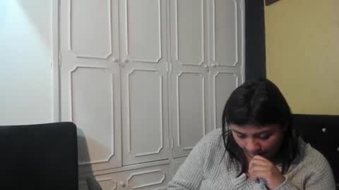 Danna Garza online show from 02.04.25