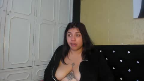 Danna Garza online show from 02.20.25