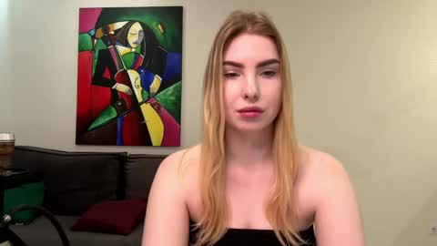 dannamissss online show from 12.21.24