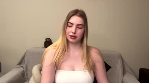 dannamissss online show from 03.03.25