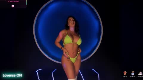  Dannie  online show from 11.21.25