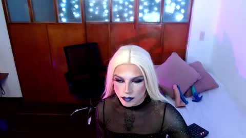 danni online show from 02.15.26