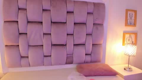 Snapshot of dannika07 chatting on 11.06.25 Dannika online show from 11.06.25