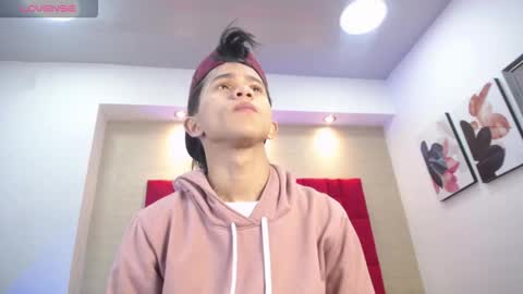 Danny online show from 10.21.25