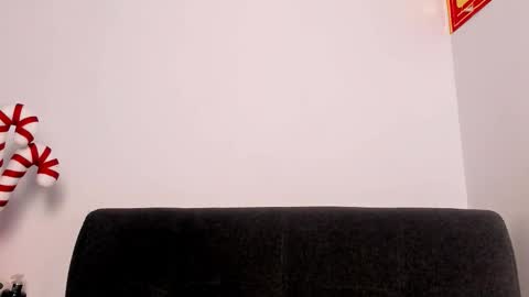 Snapshot of danny_and_lara chatting on 01.17.26 danny_and_lara online show from 01.17.26