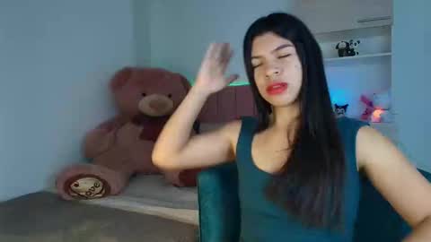 Snapshot of danny_cam1423 chatting on 10.17.25 danny_cam1423 online show from 10.17.25