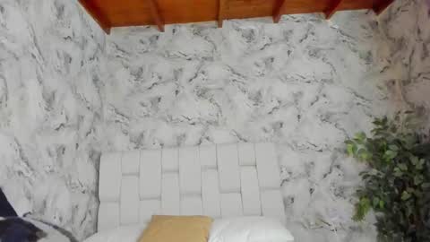 Snapshot of danny_fernandez chatting on 10.24.25 danny_fernandez online show from 10.24.25