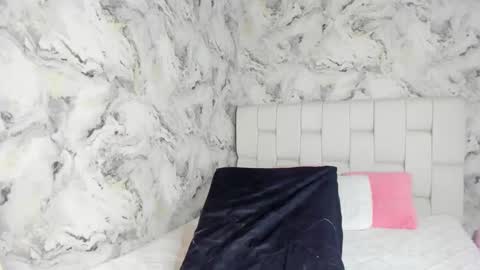 Snapshot of danny_fernandez chatting on 11.18.25 danny_fernandez online show from 11.18.25