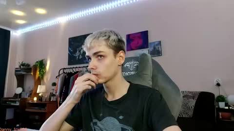 Daniel online show from 11.22.25