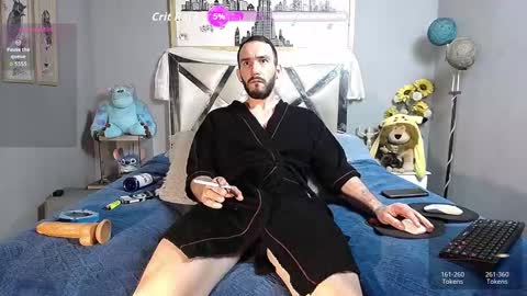 Danny and Alex online show from 12.19.25