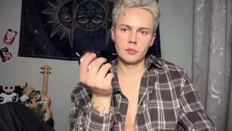 danny online show from 10.27.25