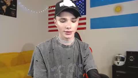 Danny online show from 10.19.25