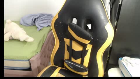 Snapshot of danny_sweettt chatting on 06.11.26 danny.......... guys I have onlyfans follow me I am new I want to share with you many things I love you online show from 06.11.26