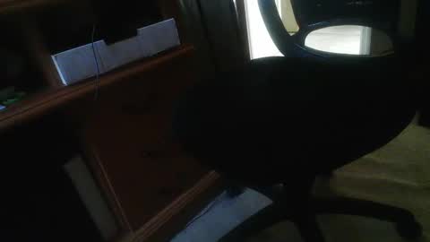 Snapshot of dannyb618 chatting on 09.12.25 Danielle online show from 09.12.25