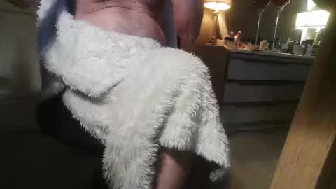 Snapshot of dannyb618 chatting on 10.10.25 Danielle online show from 10.10.25