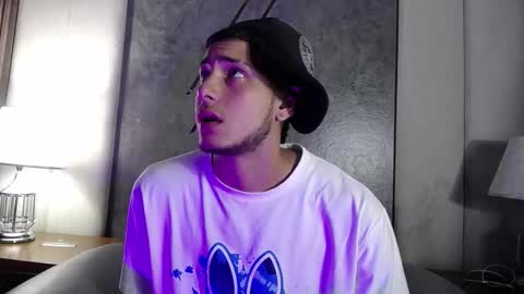 Snapshot of dannydee_ chatting on 01.13.26 dannydee online show from 01.13.26