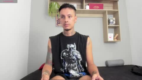 Snapshot of dante_riva chatting on 12.16.25 dante_riva online show from 12.16.25