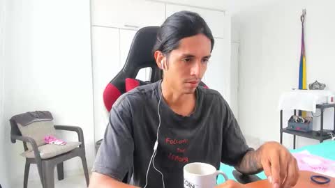 Snapshot of dantedecentralized chatting on 11.03.25 X Dante7373574 online show from 11.03.25