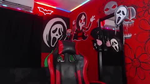 dantehellsingx online show from 11.17.25