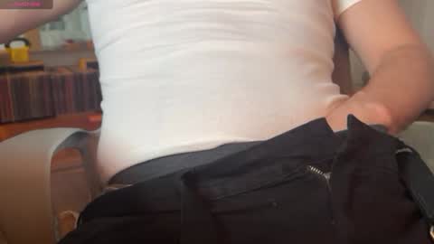 Snapshot of danteslife chatting on 12.03.24 Dante online show from 12.03.24