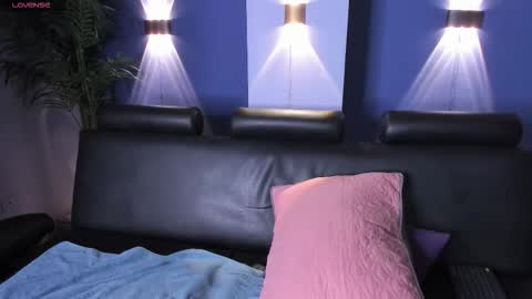 Snapshot of dantetargaryen chatting on 03.25.26 Dante online show from 03.25.26